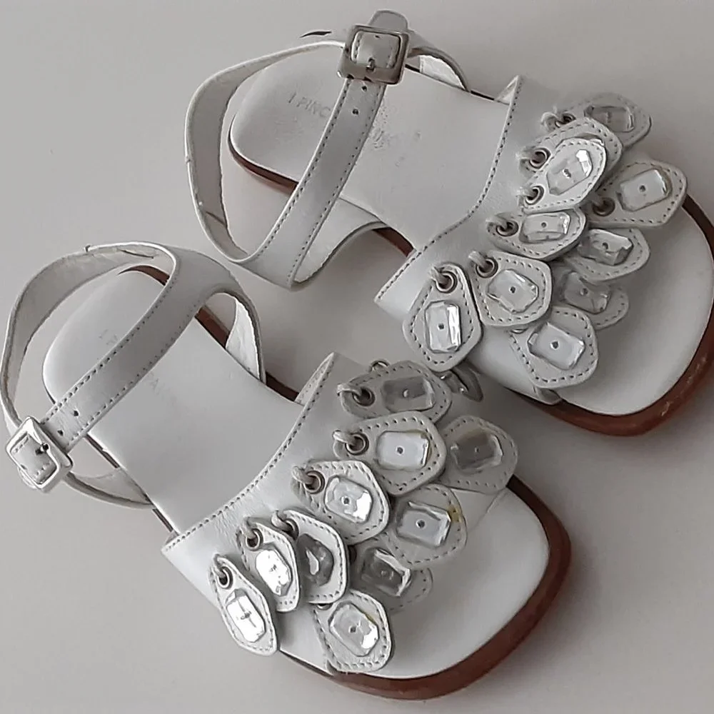 Pinco Pallino little girl ivory jeweled sandals size 30 / US 12